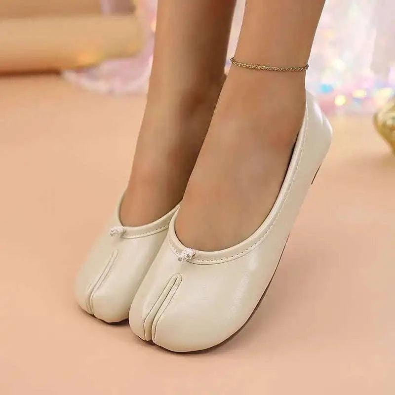 Women's Split-Toe Tabi Ballet Flats-Apricot / 42