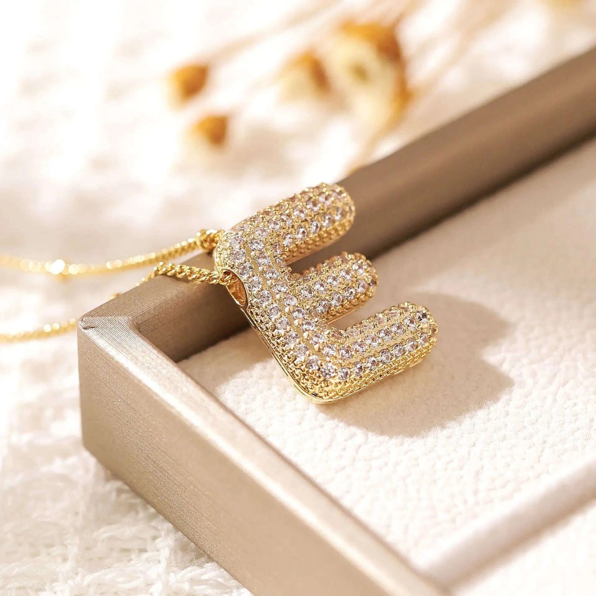 Zircon Letter Pendant Necklace-Y