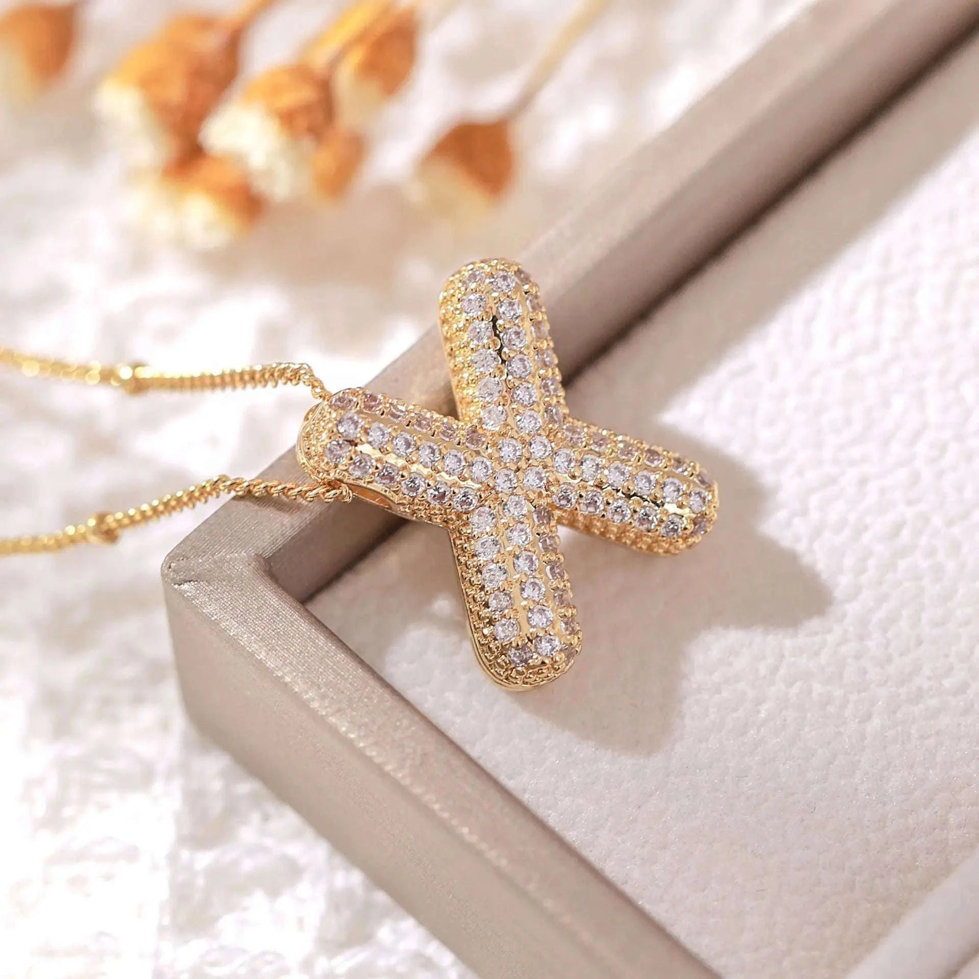 Zircon Letter Pendant Necklace-Y